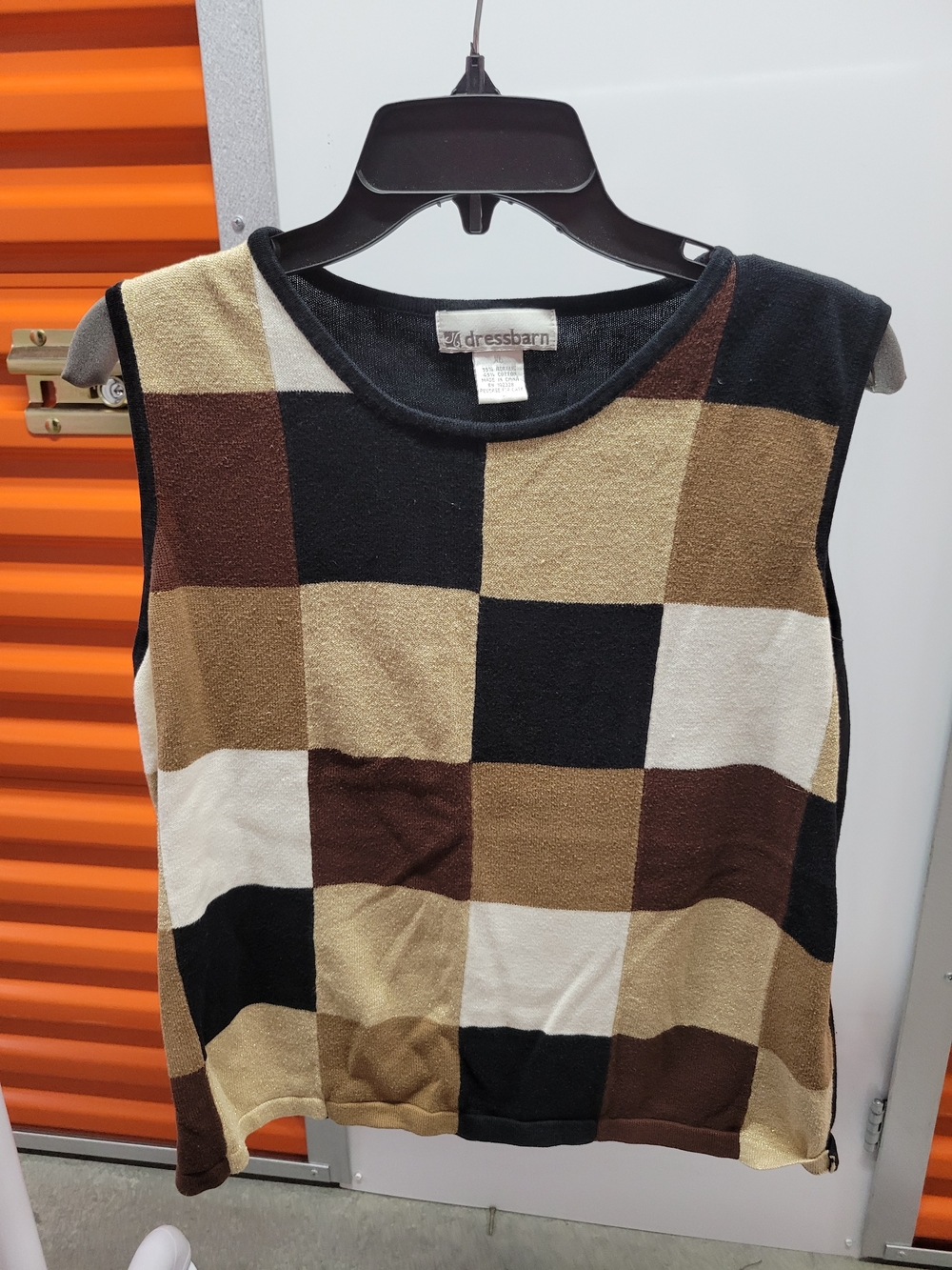 Dress Barn Unisex Checkerboard Crewneck Sweater Vest in Black, Brown & Cream